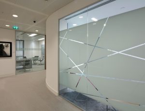 frameless-glass-partitions-lithuania-5